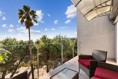 5675 Spreading Oak Drive, Los Angeles, CA 90068 - Photo 26