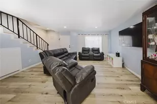 9318 Van Nuys Blvd, Panorama City, CA 91402 - Photo 6