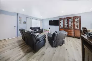 9318 Van Nuys Blvd, Panorama City, CA 91402 - Photo 4