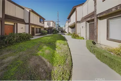 9318 Van Nuys Boulevard #26, Panorama City, CA 91402 - Photo 24