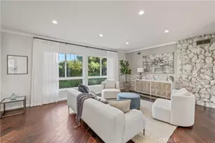 16711 Knollwood, Granada Hills, CA 91344 - Photo 12
