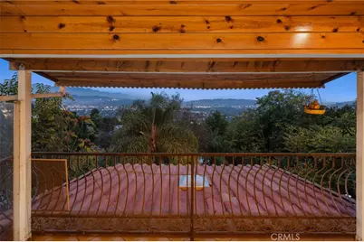 3916 Carnavon, Los Angeles, CA 90027 - Photo 12