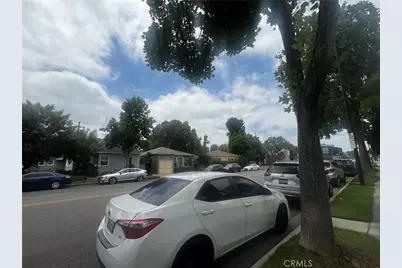 136 N Pass, Burbank, CA 91505 - Photo 6