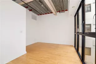 330 W 11th St, Los Angeles, CA 90015 - Photo 30