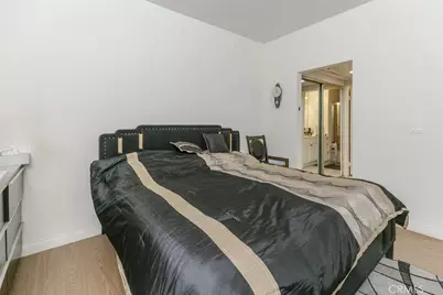 450 W Dryden Street, Glendale, CA 91202 - Photo 14