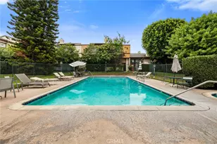 13567 Valerio St, Van Nuys, CA 91405 - Photo 36