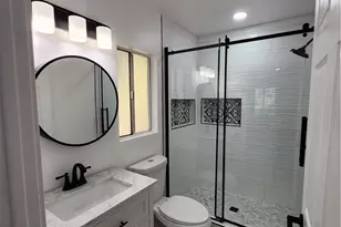 10535 La Canada, Sunland, CA 91040 - Photo 8