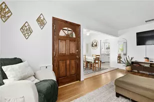 2129 N Pepper St, Burbank, CA 91505 - Photo 12
