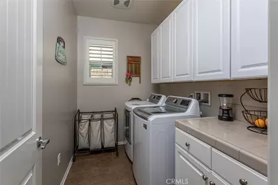 19245 Graham Lane, Saugus, CA 91350 - Photo 28