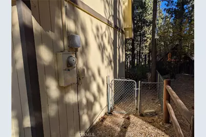 637 Sugarloaf Boulevard, Big Bear Lake, CA 92314 - Photo 38