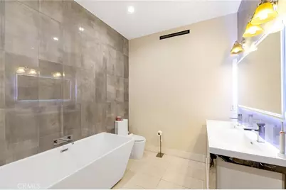 2031 N Pass Ave, Burbank, CA 91505 - Photo 24