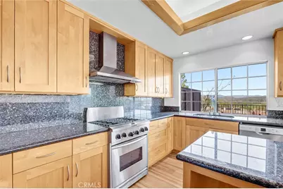 1091 Amberton Lane, Newbury Park, CA 91320 - Photo 14