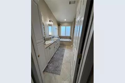 9725 Susan Avenue, California City, CA 93505 - Photo 24