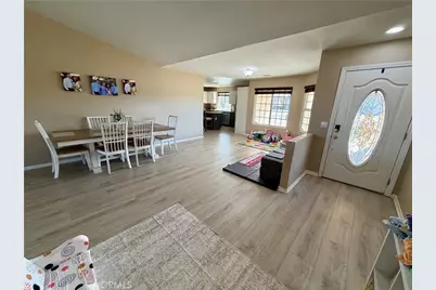 9725 Susan Avenue, California City, CA 93505 - Photo 10