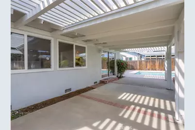 9710 Lubao Avenue, Chatsworth, CA 91311 - Photo 34