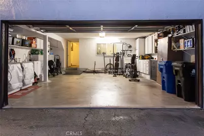 9551 Via Ricardo, Burbank, CA 91504 - Photo 20