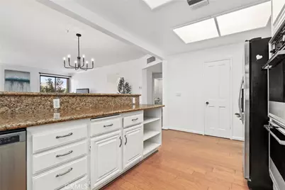 8642 Gregory Way #204, Los Angeles, CA 90035 - Photo 14