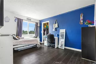 14287 Foothill Blvd, Sylmar, CA 91342 - Photo 18