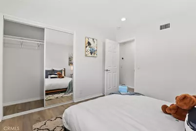 10000 Amestoy Avenue, Northridge, CA 91325 - Photo 22