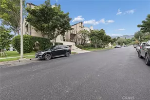 437 E Palm, Burbank, CA 91501 - Photo 38