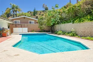 1801 Greenbriar Rd, Glendale, CA 91207 - Photo 10