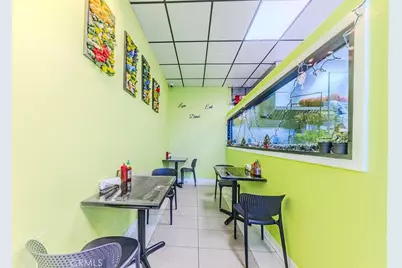 341 N Victory Boulevard, Burbank, CA 91502 - Photo 2