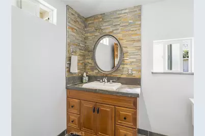 9613 La Tuna Canyon Road, Los Angeles, CA 91352 - Photo 34