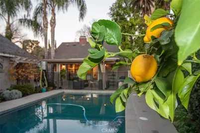 405 N Beachwood, Burbank, CA 91506 - Photo 40