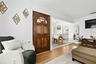 2129 N Pepper St, Burbank, CA 91505 - Photo 12