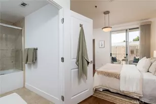 817 N Alfred St, Los Angeles, CA 90069 - Photo 20