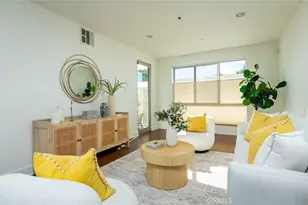 817 N Alfred St, Los Angeles, CA 90069 - Photo 2
