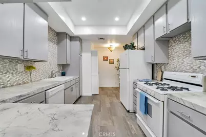 13331 Moorpark Street #206, Sherman Oaks, CA 91423 - Photo 14