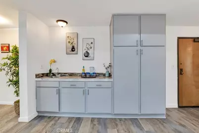 13331 Moorpark Street #206, Sherman Oaks, CA 91423 - Photo 16