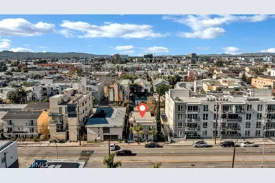 5241 Cahuenga Boulevard, North Hollywood, CA 91601 - Photo 1
