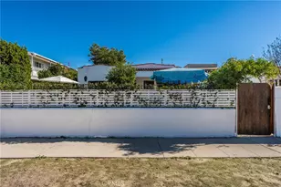 5516 Willowcrest, North Hollywood, CA 91601 - Photo 2