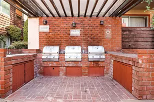 5403 Newcastle Ave, Encino, CA 91316 - Photo 22