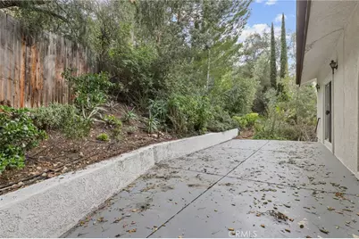 272 Manzanita, Thousand Oaks, CA 91361 - Photo 40