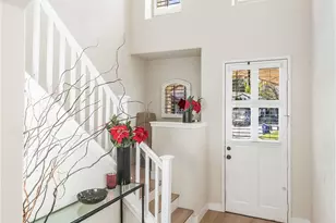 23301 Montecito, Valencia, CA 91354 - Photo 4