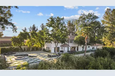 19538 Redwing, Tarzana, CA 91356 - Photo 2