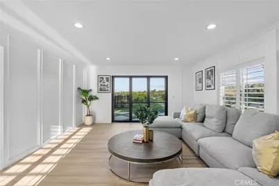 19538 Redwing, Tarzana, CA 91356 - Photo 14