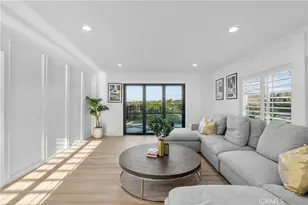 19538 Redwing, Tarzana, CA 91356 - Photo 14