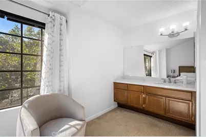 21145 Lassen #3, Chatsworth, CA 91311 - Photo 18