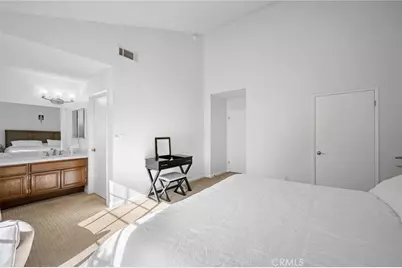 21145 Lassen #3, Chatsworth, CA 91311 - Photo 16