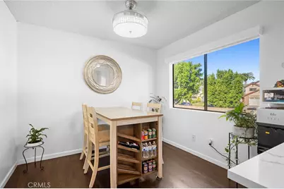 21145 Lassen #3, Chatsworth, CA 91311 - Photo 8