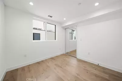 171 S Hoover, Los Angeles, CA 90004 - Photo 42