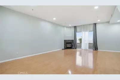 411 N Jackson Street #104, Glendale, CA 91206 - Photo 2