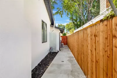 16052 & 16050 Bahama Street, North Hills, CA 91343 - Photo 30