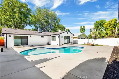 16052 & 16050 Bahama Street, North Hills, CA 91343 - Photo 32