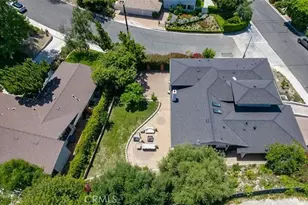 22914 Gershwin Dr, Woodland Hills, CA 91364 - Photo 56