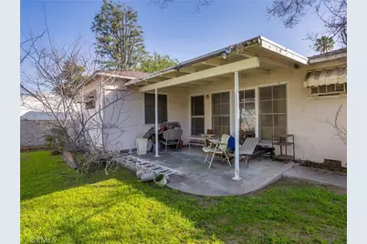 13607 Huston Street, Sherman Oaks, CA 91423 - Photo 30